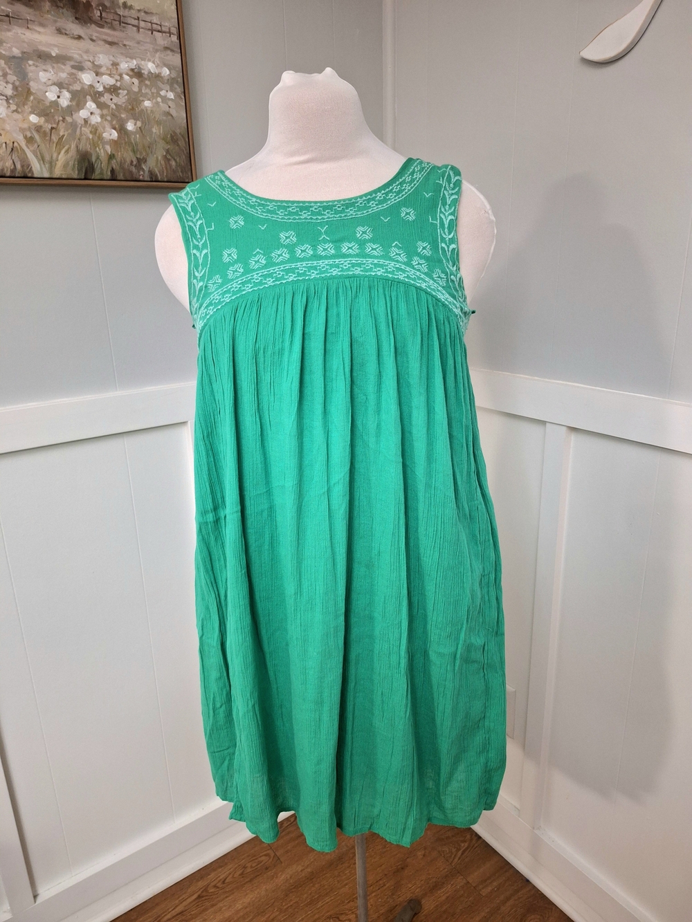 Red Camel Green Sleeveless Embroidered Sundress XS